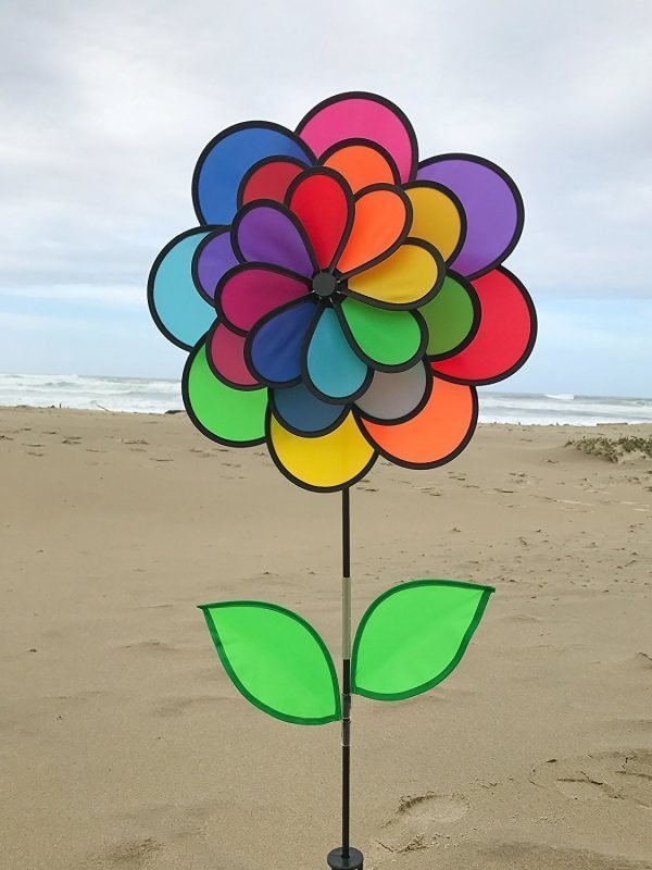 Triple Wheel Flower with Leaves by In the Breeze